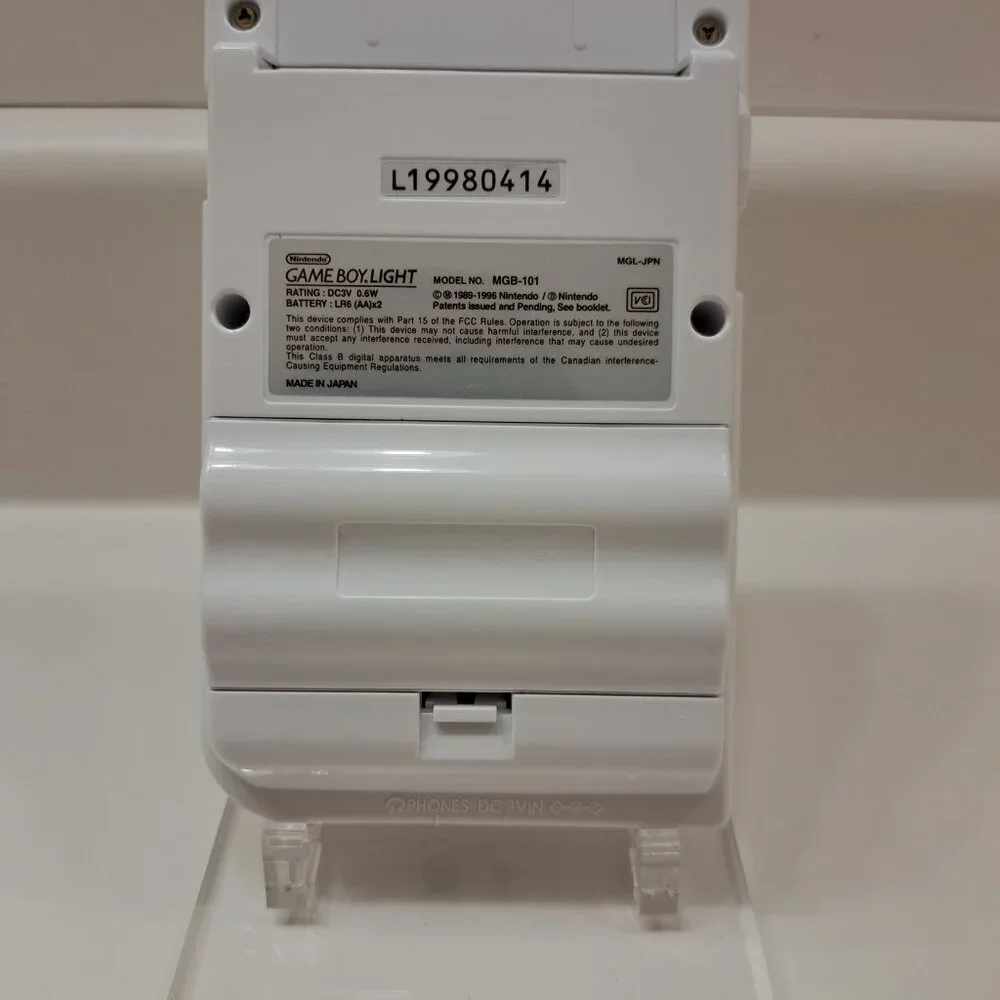 Refurbished Gameboy Light With Upgraded Backlit LCD Screen White